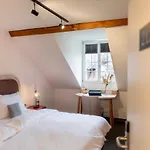 Koncept Loeie Hotel 2*